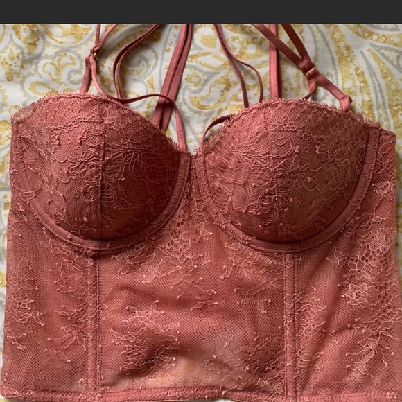 *4 for $70* VICTORIA SECRETS BUNDLE OFFER Valued @ $245 - Picture 4 of 14